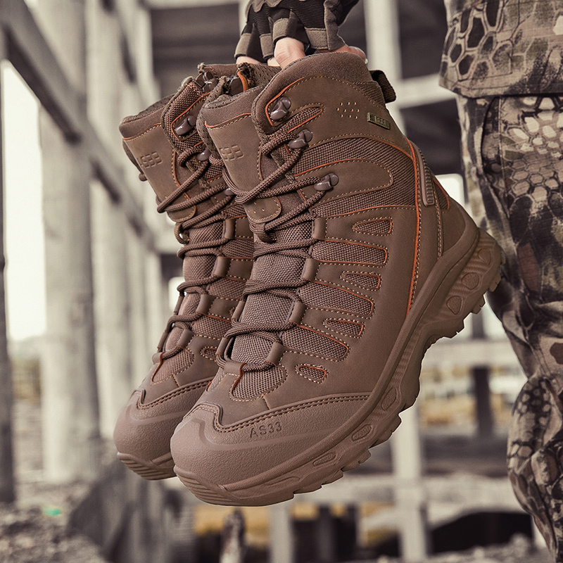 รองเท้าบู๊ททางยุทธวิธีใหม่ ยี่ - Hunting Outdoor Brand บทวิจารณ์และราคา